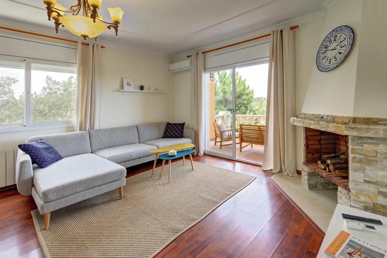 Villa Roses With Swimming Pool & Mountain View Λορέτ Ντε Μαρ