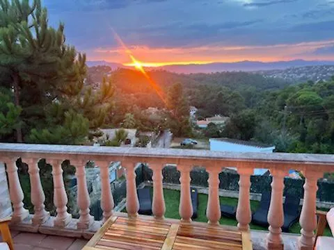 Villa Roses With Swimming Pool & Mountain View Λορέτ Ντε Μαρ